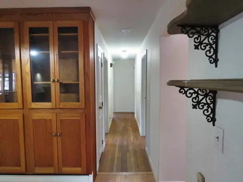 Entry Way - 103 Bypass 28, Derry, NH 03038 photo 1 of 2