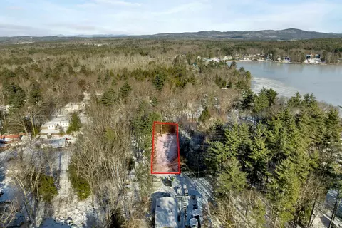 26 Oak St, Northwood, NH 03261