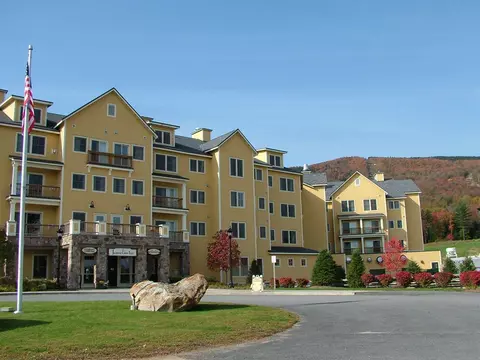318320 Qtr I Jackson Gore Inn, Ludlow, VT 05149
