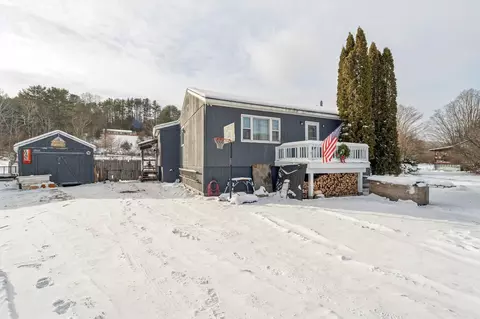 724 S Windsor St, Royalton, VT 05068