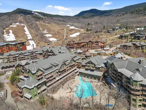 7412 Mountain Rd #403 04-046, Stowe, VT 05672