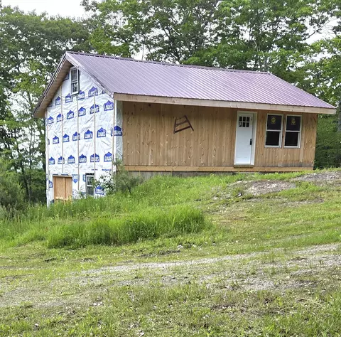 1046 Kings Hwy, Stoddard, NH 03464