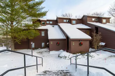 45 Kettlebrook Rd #J6, Ludlow, VT 05149