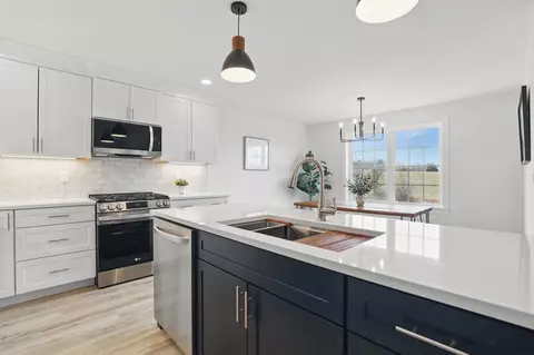 17 Brook Cir, Northwood, NH 03261
