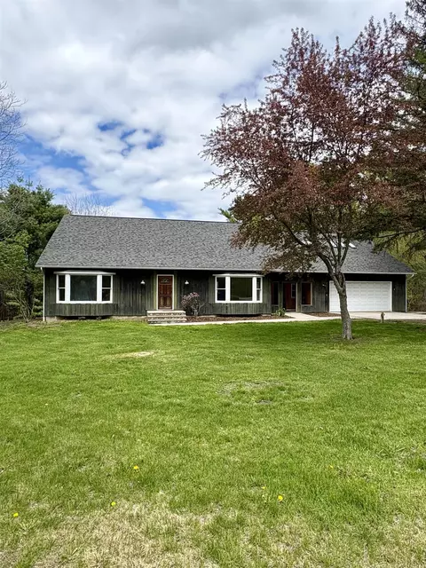 150 Swift St, South Burlington, VT 05403