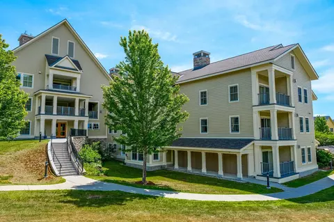 717719 Q1-4 Jackson Gore Adams House #717/719 Q1-4, Ludlow, VT 05149