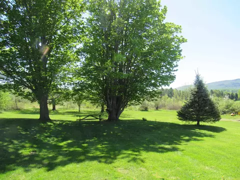 4472 Route 14 N, Irasburg, VT 05845