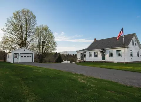 4472 Route 14 N, Irasburg, VT 05845