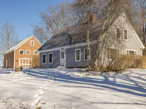 24 Hunt Rd, Westmoreland, NH 03467