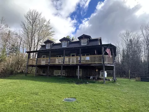 247 Warren Rd, Eden, VT 05652