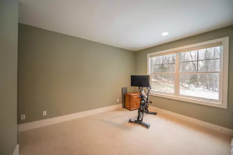 Bedroom - 6 Trail View Ln, Dover, VT 05356 photo 4 of 4
