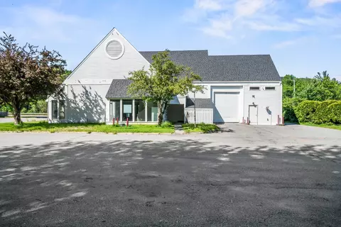 Exterior - 177 Main St, Gorham, NH 03581 photo 7 of 9