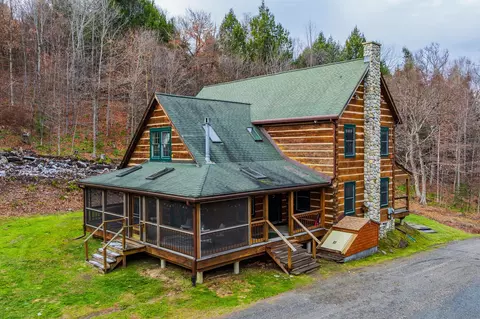 34 Midsomer Meadows Ln, Barnard, VT 05031