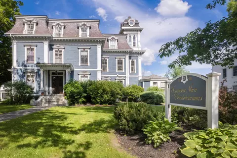 24 S Main St #2, Rutland, VT 05701