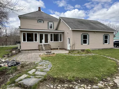 Exterior - 220 Hall Stream Rd, Canaan, VT 05902 photo 5 of 14