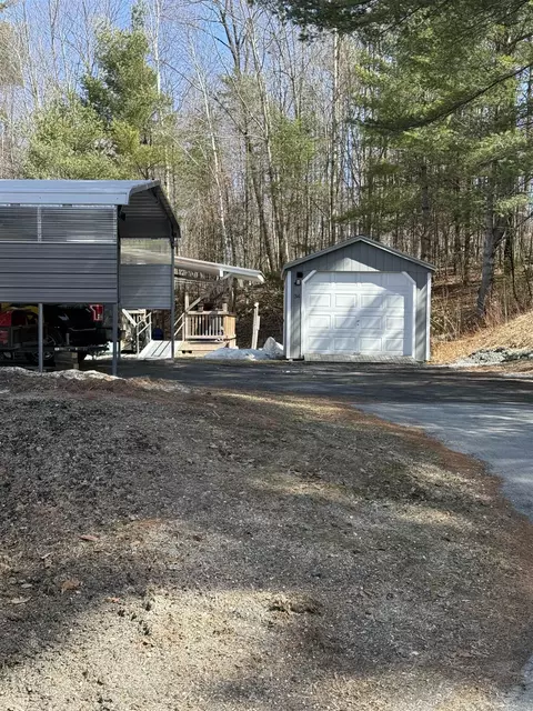 34 Ponderosa Park, Charlestown, NH 03603