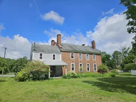 Exterior - 318 Lisbon Rd, Bath, NH 03740 photo 3 of 5