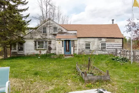 433 North Rd, Deering, NH 03244