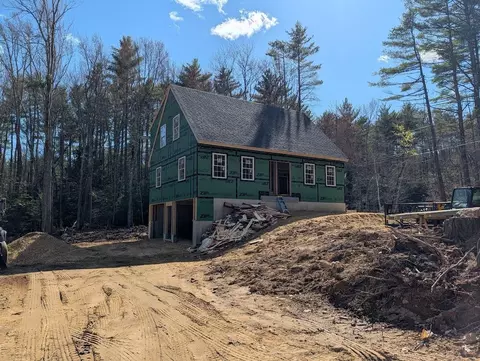145 Holmes Rd, Barnstead, NH 03225