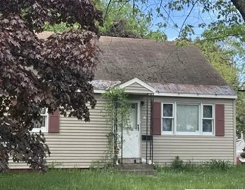 36 Vest Haven Dr, Burlington, VT 05408