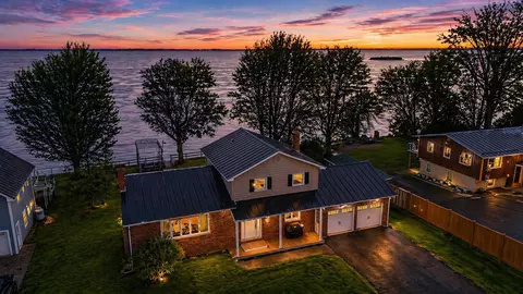 4542 Maquam Shore Rd, Swanton, VT 05488