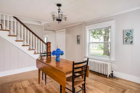Dining - 354 Dover Point Rd, Dover, NH 03820 photo 2 of 4
