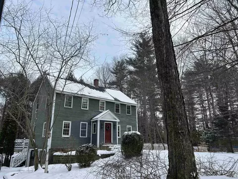 3 Partridge Ln, East Kingston, NH 03827
