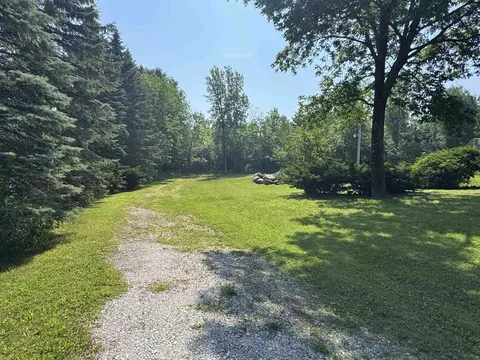 3157 St George Rd, Williston, VT 05495