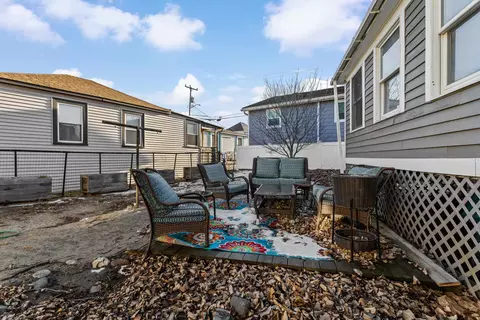 Exterior - 169 Ashworth Ave, Hampton, NH 03842 photo 7 of 7