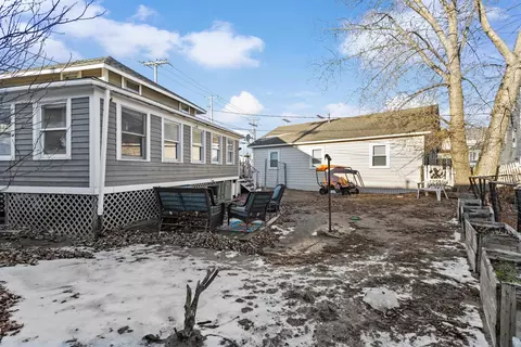 Exterior - 169 Ashworth Ave, Hampton, NH 03842 photo 6 of 7