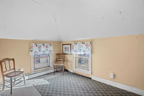 Bedroom - 169 Ashworth Ave, Hampton, NH 03842 photo 3 of 6