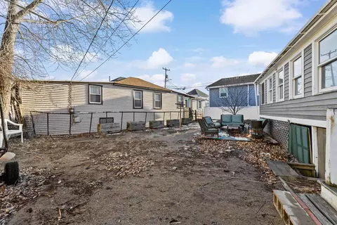 Exterior - 169 Ashworth Ave, Hampton, NH 03842 photo 5 of 7