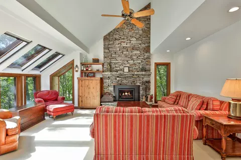 78 Coopers Trce, Plymouth, VT 05056