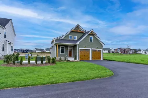 8 Benjamin Ln #35, Thornton, NH 03285