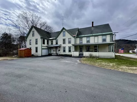 20 Pine St, Woodsville, NH 03785