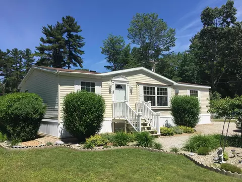 3 Federal Hill Ln, Lee, NH 03861
