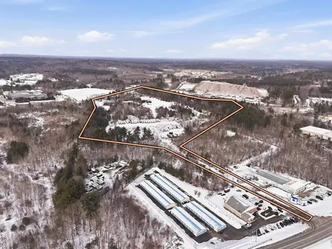 214 A Plasitow Rd, Plaistow, NH 03865