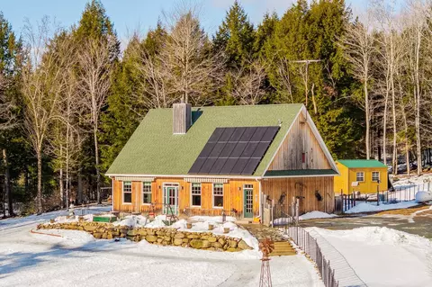 174 Kilton Rd, Canaan, NH 03741