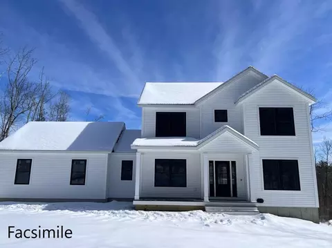430 Dawn Ct #20, Pembroke, NH 03275
