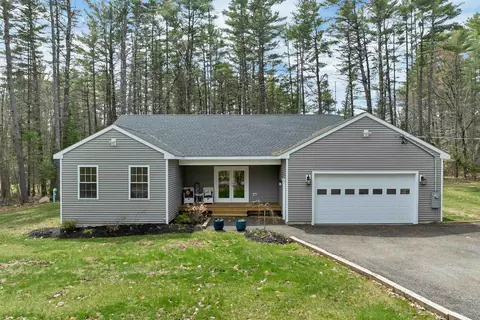 185 Town House Rd, Effingham, NH 03882