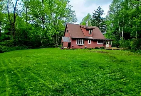 409 Jim Town Rd, Danby, VT 05739