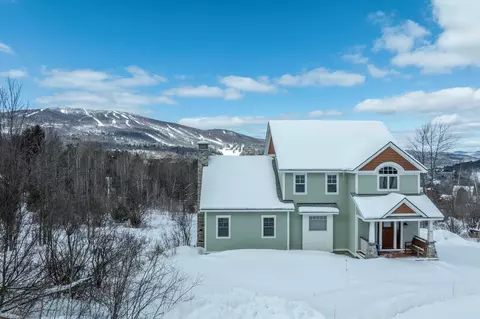 42 Deerfield Dr, Ludlow, VT 05149