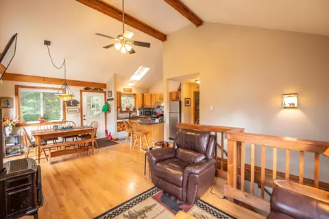 68 E Brook Xing, Wilmington, VT 05363