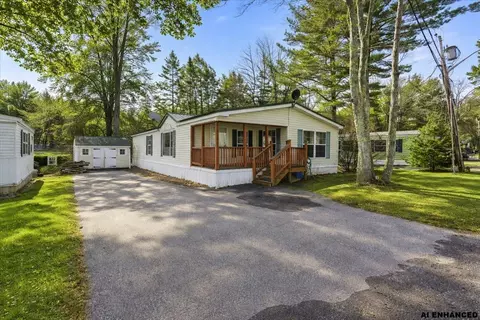 801 Nottingham Dr, Exeter, NH 03833
