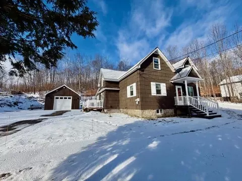 99 Wentworth Ave, Berlin, NH 03570