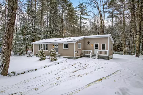 6 Birch Tree Ln, Hillsborough, NH 03244