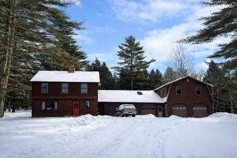 846 Weeks Hill Rd, Stowe, VT 05672