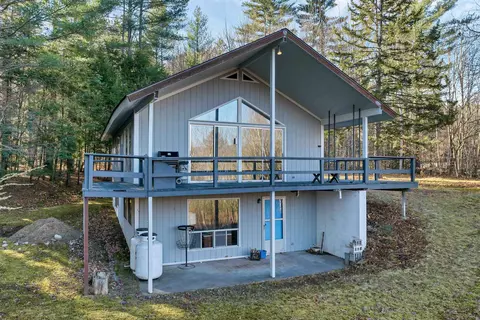 69 Grandview Dr, Woodstock, NH 03293