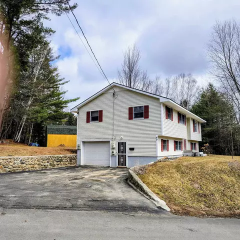 40 12th St, Berlin, NH 03570