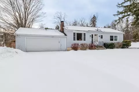 141 Hillvale Rd, Manchester, VT 05255